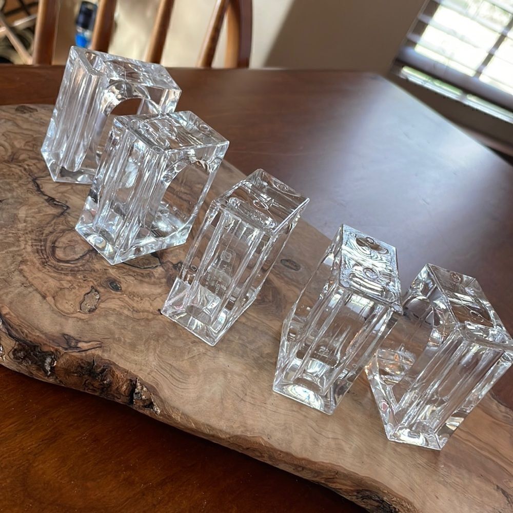 Set of 5 Acrylic Bud Vase Napkin Rings